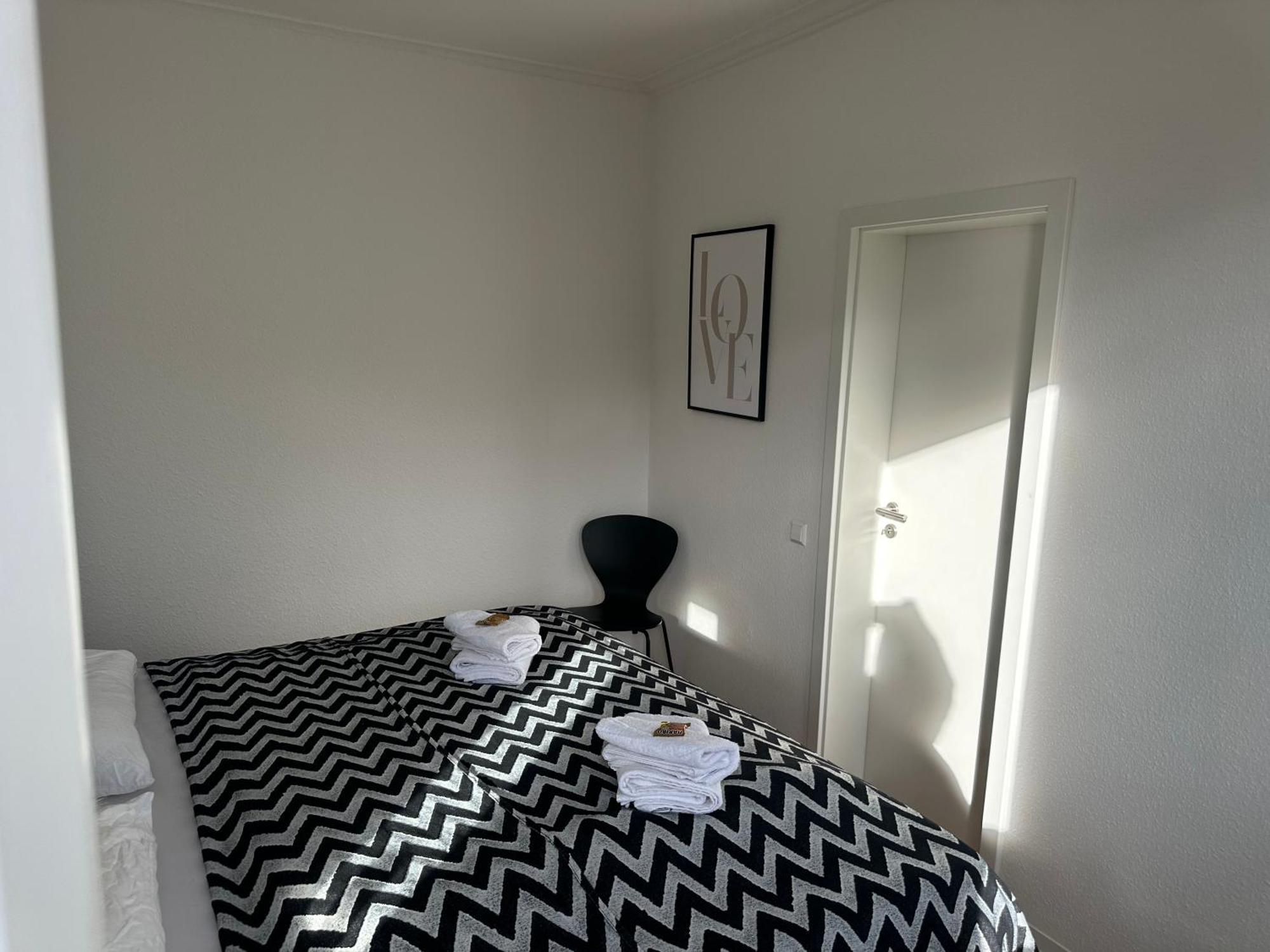 Stylisches Apartment Mit Grossem Tageslichbad Am Marktplatz 莱昂贝格 外观 照片